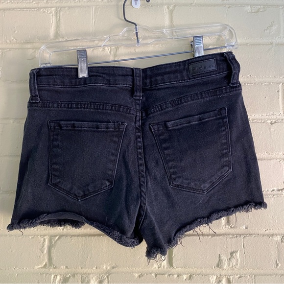 STS Blue Black Distressed High Rise Mom Jean Shorts Fringe Cutouts Size 27 - Picture 2 of 9